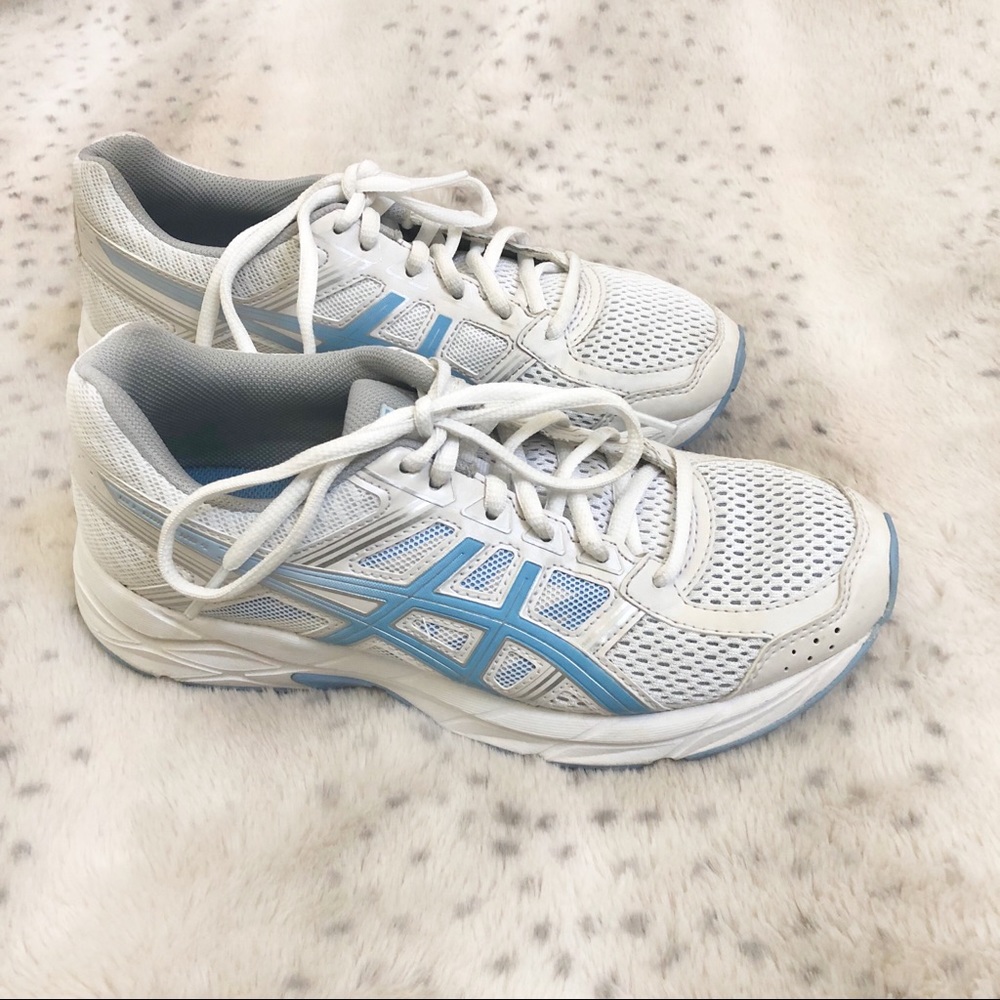 ASICS Women’s sneakers size 6.5